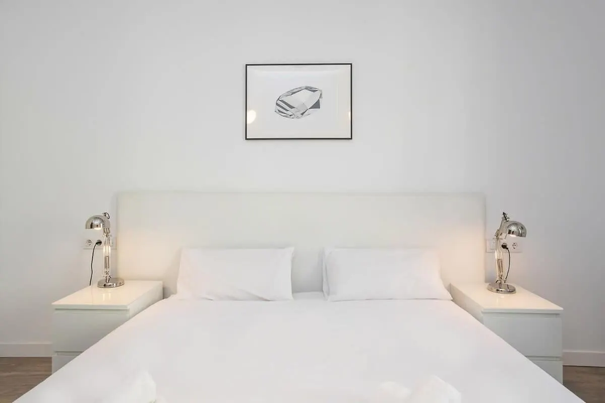 Paseo De Gracia Modern 4Bd With Terrace Apartamento Barcelona